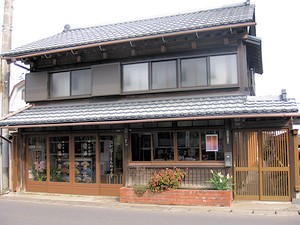 株式会社明石屋本店